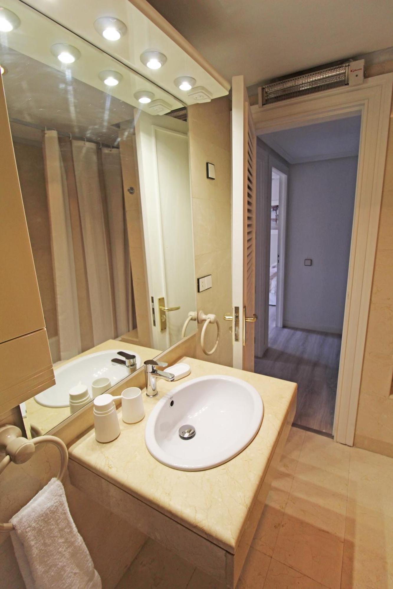 Castle Views. Terrace. Design Style. Ac. Wifi. Refurbished. Supercentric. Διαμέρισμα Αλικάντε Εξωτερικό φωτογραφία
